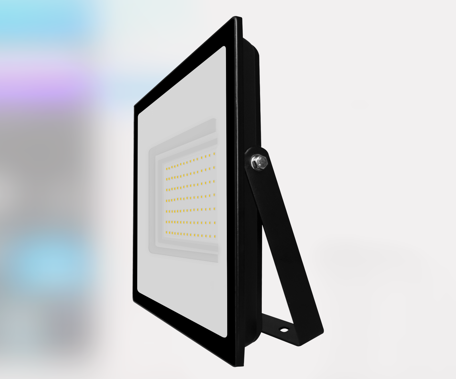 Reflector LED plano 150W 120° fabricado en aluminio acabado negro, color de luz frío 6500K de iLumileds