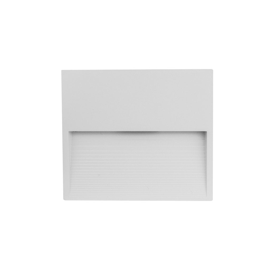 Luminario de cortesía cuadrado estriado 12x12cm para sobreponer en muro 3W luz cálida (3000K) de iLumileds