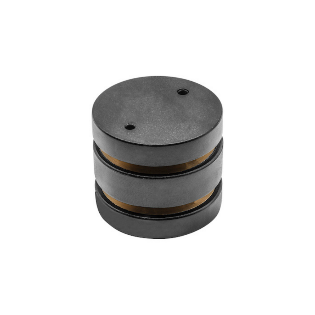 Cople cilíndrico mecánico electrificado, omnidireccional para rieles magnéticos modelos ILUTMAG2624SS e ILUTMAG2651SS acabado negro, ángulo 360°, conexión horizontal de iLumileds (REQUIERE ACCESORIO NO INCLUIDO)
