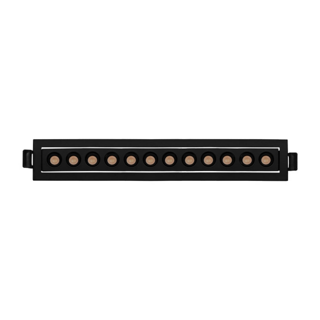 Luminario  rectangular dirigible slim puntual 18W 36° CRI90 bajo deslumbramiento, todo negro con 12 cuerpos, opciones color de luz 85-277V de iLumileds