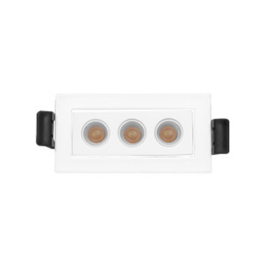 Luminario rectangular dirigible slim puntual 6W 36° CRI90 bajo deslumbramiento, todo blanco con 3 cuerpos, opciones color de luz 85-277V de iLumileds
