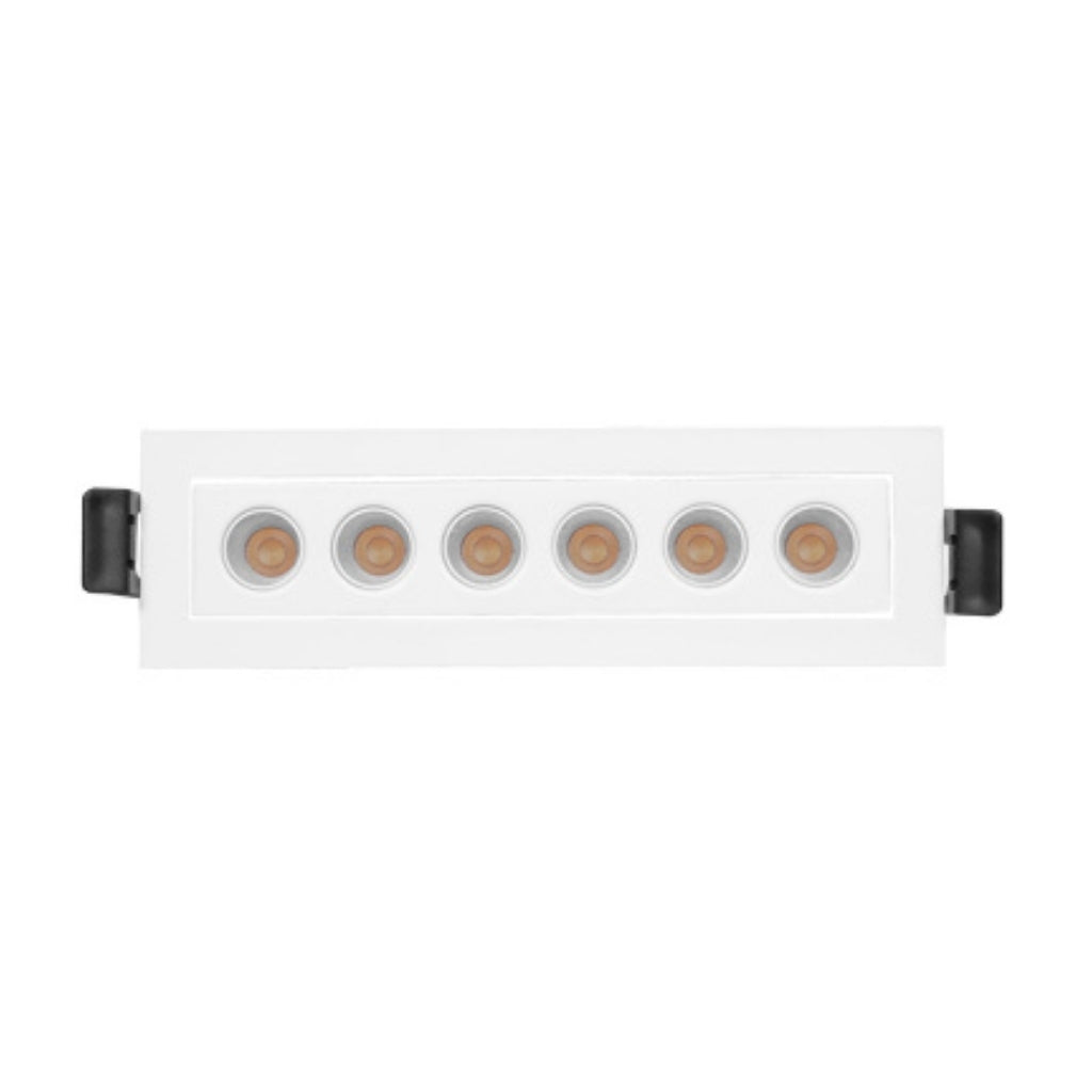 Luminario rectangular dirigible slim puntual 9W 36° CRI90 bajo deslumbramiento, todo blanco con 6 cuerpos, opciones color de luz 85-277V de iLumileds